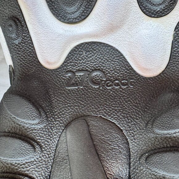 Nike Air Max 270 React Youth Sneakers Bright Violet Accents Speed Lacing Size 6Y - Picture 10 of 12